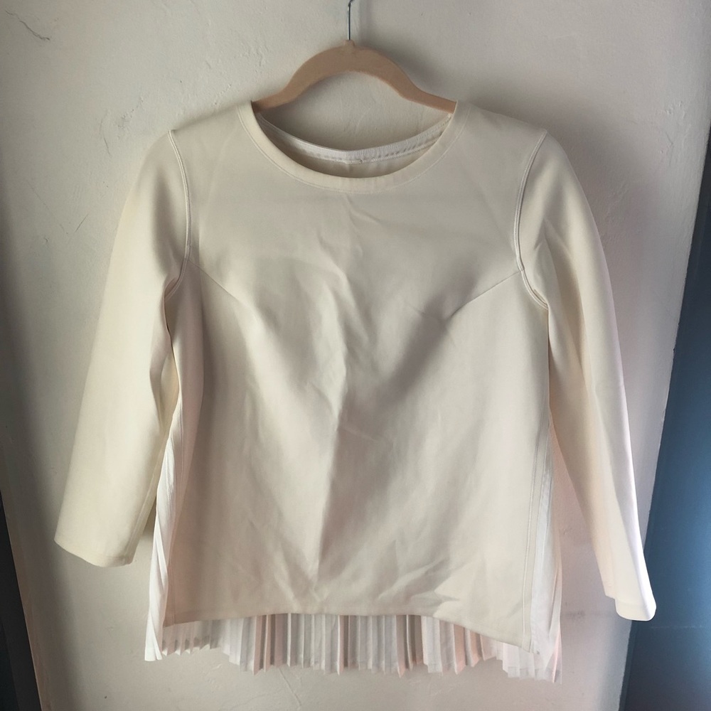 Lululemon Accordion Back Top
